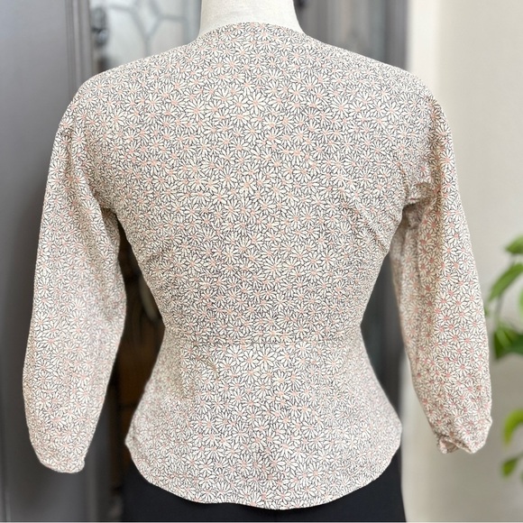 Madewell Florentine Peplum Button Blouse Top in a daisy patch - Picture 7 of 9